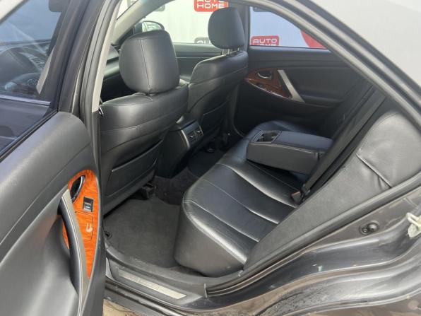 Toyota Camry VI (XV40) Рестайлинг с пробегом 2010 года, цена 950 000 рублей, 358724 км, седан, Автокод Объявления