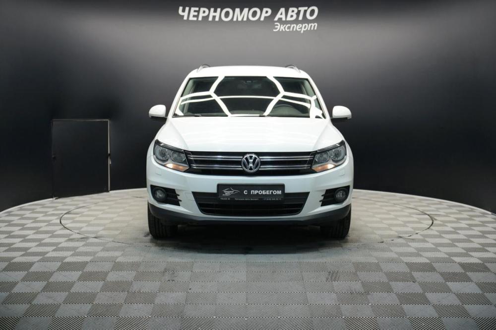 Volkswagen Tiguan I Рестайлинг Крым  - изображение 8