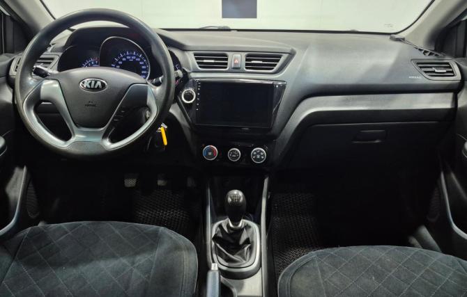 Kia Rio III Рестайлинг с пробегом 2015 года, цена 890 000 рублей, 189000 км, седан, Автокод Объявления