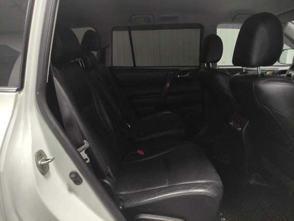 Toyota Highlander II (XU40) Рестайлинг с пробегом 2011 года, цена 1 730 000 рублей, 247671 км, внедорожник, Автокод Объявления