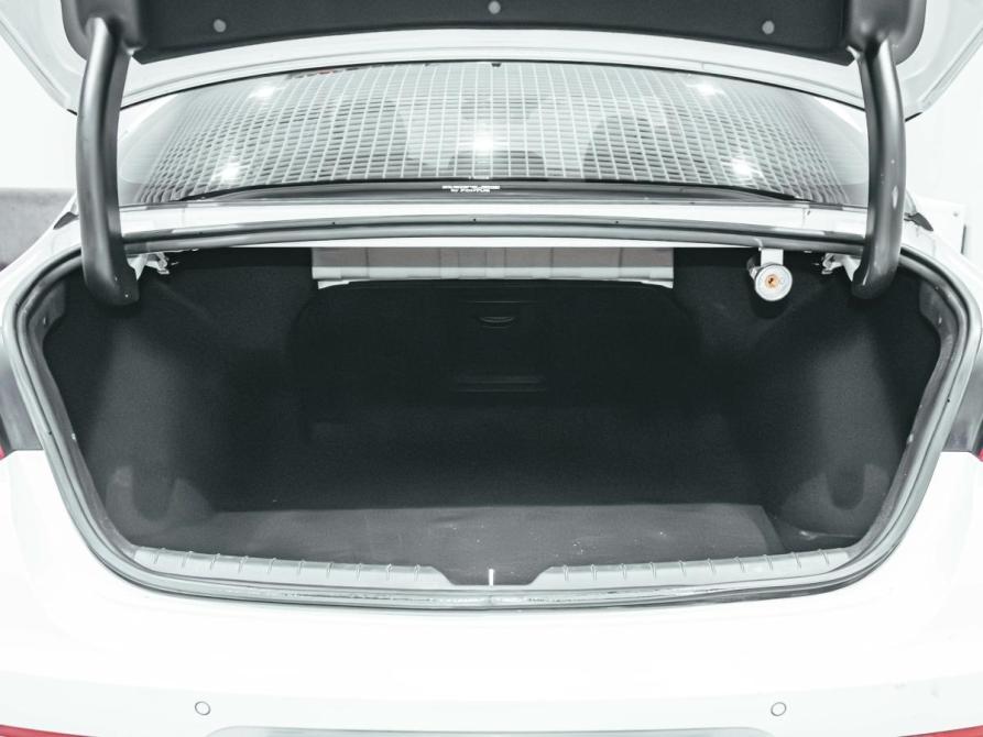 Kia K5 III Екатеринбург  - изображение 9