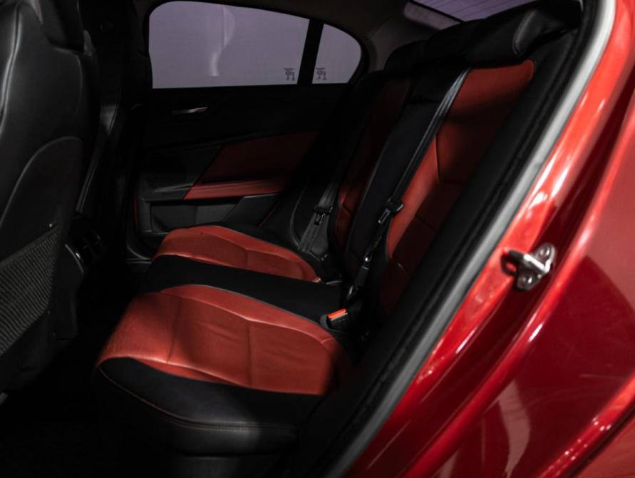 Jaguar XE I Санкт-Петербург  - изображение 11