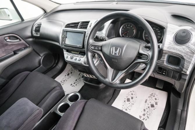 Honda Stream II с пробегом 2008 года, цена 929 000 рублей, 243000 км, компактвэн, Автокод Объявления
