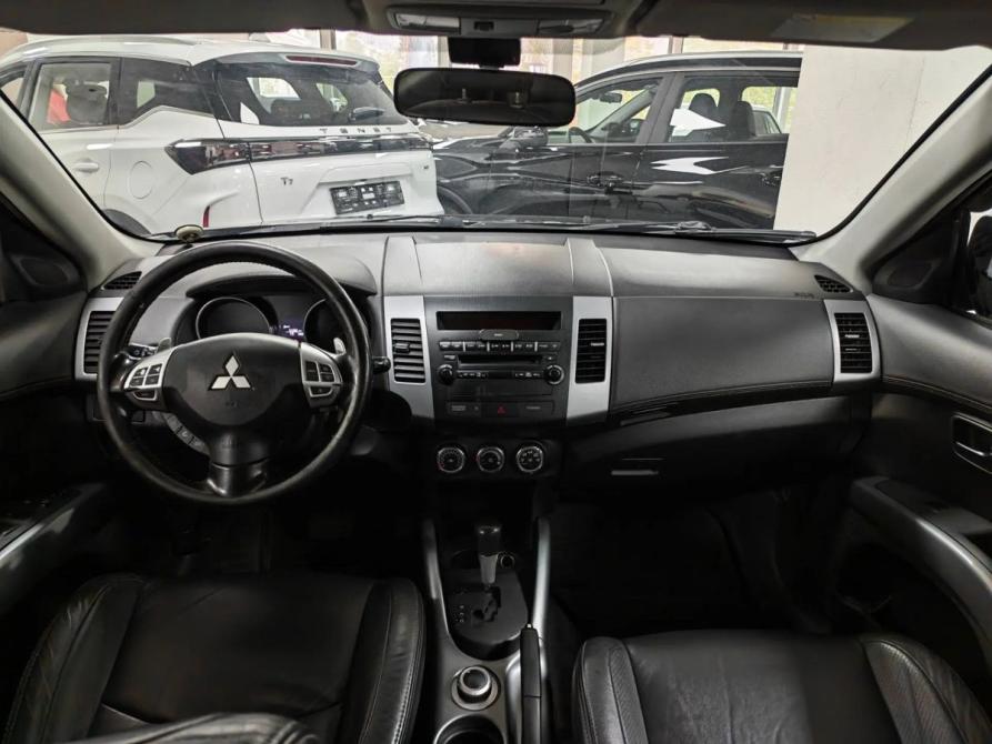 Mitsubishi Outlander II Рестайлинг Мончегорск  - изображение 10
