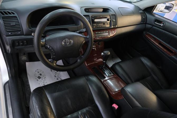 Toyota Camry V (XV30) Рестайлинг с пробегом 2004 года, цена 1 159 000 рублей, 221600 км, седан, Автокод Объявления