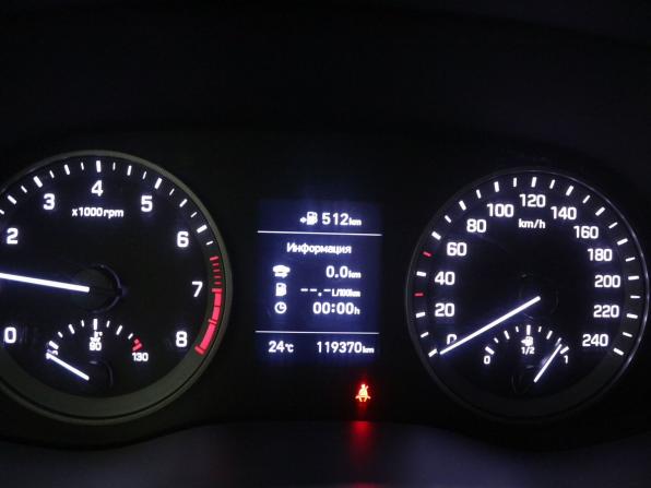 Hyundai Tucson III Рестайлинг с пробегом 2018 года, цена 1 875 000 рублей, 119368 км, внедорожник, Автокод Объявления