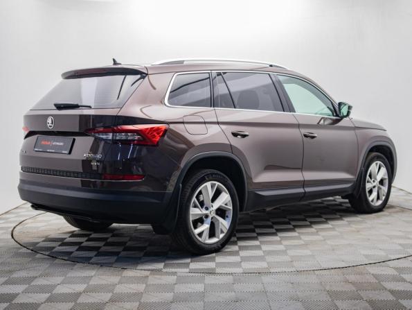 Skoda Kodiaq I с пробегом 2018 года, цена 3 050 000 рублей, 124325 км, внедорожник, Автокод Объявления