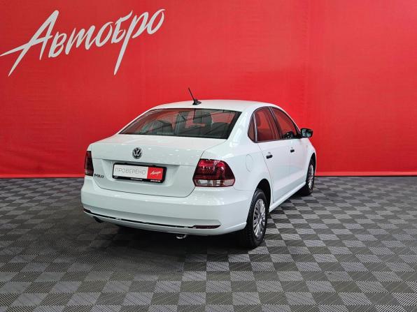Volkswagen Polo V Рестайлинг с пробегом 2019 года, цена 1 075 000 рублей, 91493 км, седан, Автокод Объявления