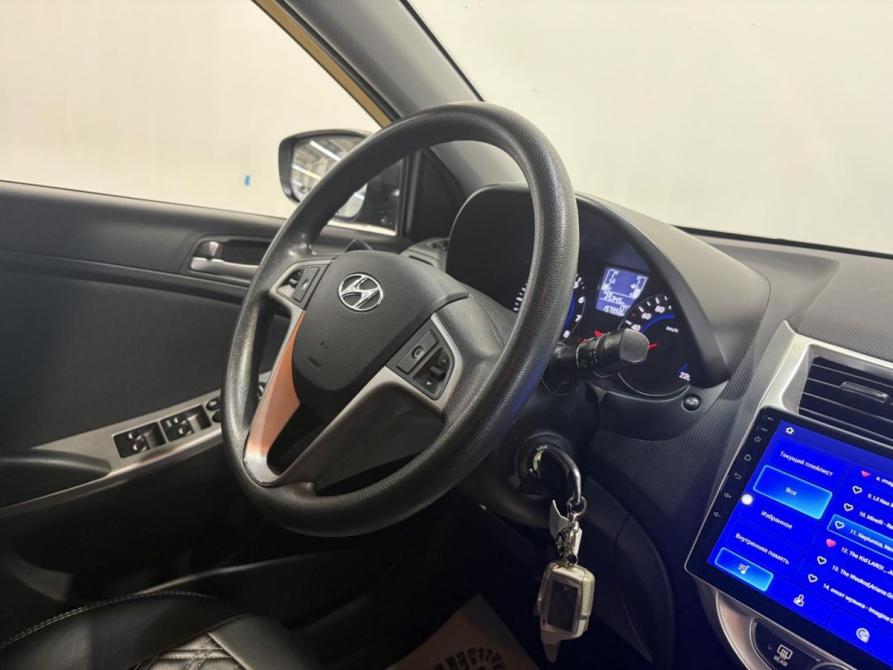 Hyundai Solaris I Рестайлинг Курск  - изображение 7