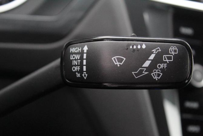 Volkswagen Tiguan II Рестайлинг с пробегом 2021 года, цена 2 745 000 рублей, 92730 км, внедорожник, Автокод Объявления