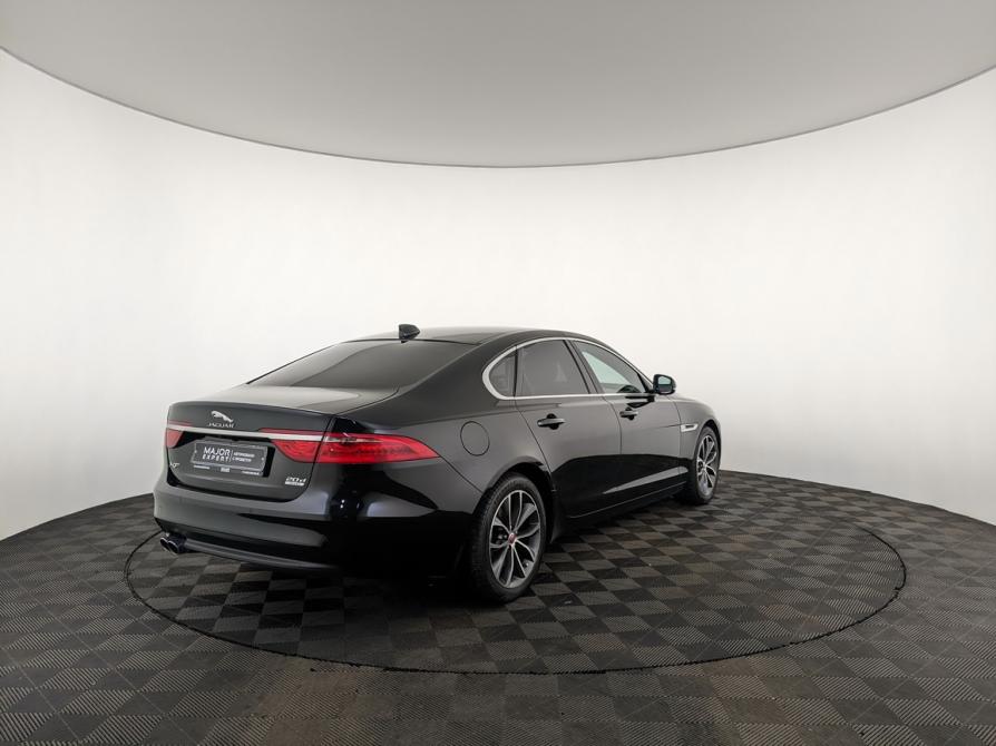 Jaguar XF II Москва  - изображение 5