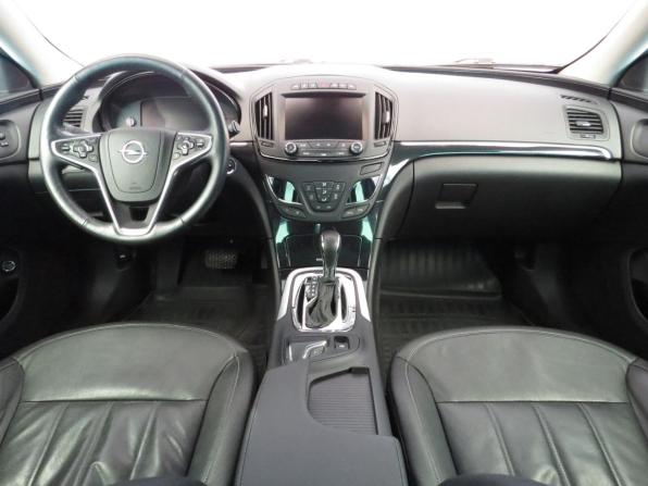 Opel Insignia I Рестайлинг с пробегом 2014 года, цена 1 380 000 рублей, 117646 км, универсал, Автокод Объявления