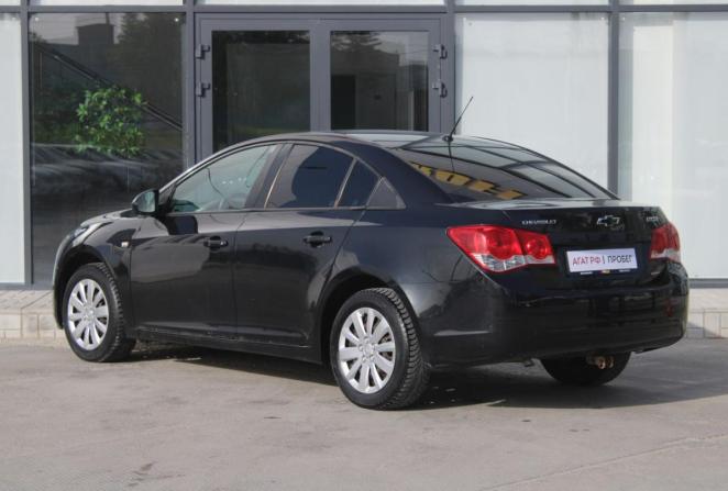 Chevrolet Cruze I с пробегом 2010 года, цена 720 000 рублей, 302450 км, седан, Автокод Объявления