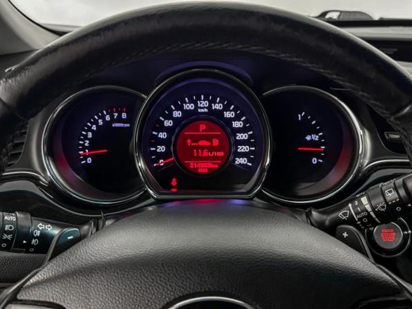 Kia Ceed II Рестайлинг с пробегом 2018 года, цена 1 287 000 рублей, 214000 км, универсал, Автокод Объявления