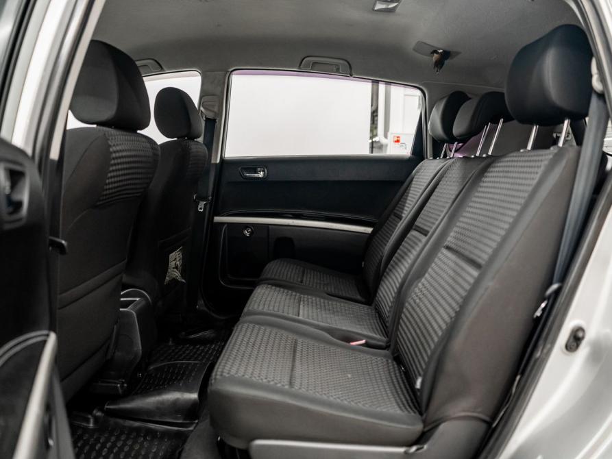 Toyota Corolla Verso I Рестайлинг 2 Красноярск  - изображение 8