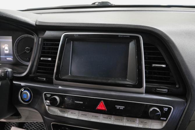 Hyundai Sonata VII (LF) Рестайлинг с пробегом 2017 года, цена 1 569 000 рублей, 173000 км, седан, Автокод Объявления