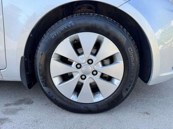 Kia Rio III с пробегом 2013 года, цена 925 000 рублей, 137153 км, хэтчбек, Автокод Объявления