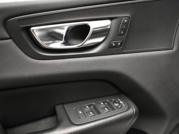 Volvo XC60 II с пробегом 2020 года, цена 3 749 000 рублей, 141800 км, внедорожник, Автокод Объявления