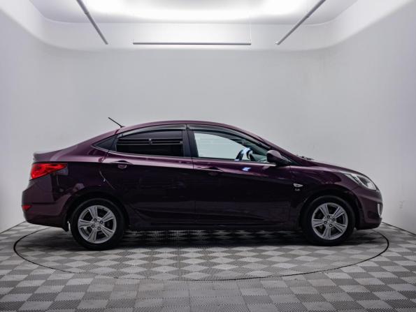 Hyundai Solaris I с пробегом 2012 года, цена 620 000 рублей, 201389 км, седан, Автокод Объявления