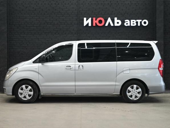 Hyundai Grand Starex I с пробегом 2008 года, цена 1 000 000 рублей, 221269 км, минивэн, Автокод Объявления