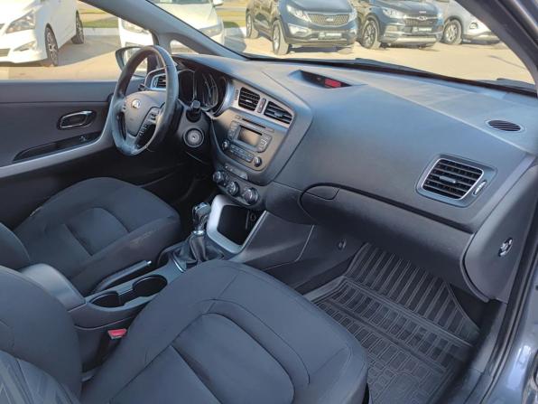 Kia Ceed II с пробегом 2014 года, цена 700 000 рублей, 293097 км, хэтчбек, Автокод Объявления