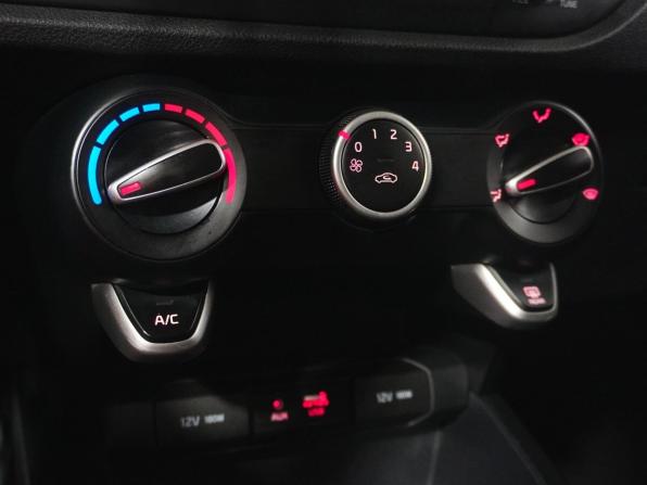Kia Rio IV с пробегом 2019 года, цена 1 169 000 рублей, 154536 км, седан, Автокод Объявления