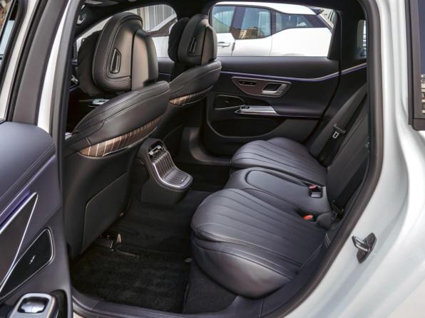 Mercedes-Benz E-Класс VI (W214 S214) с пробегом 2025 года, цена 7 699 000 рублей, 3390 км, седан, Автокод Объявления