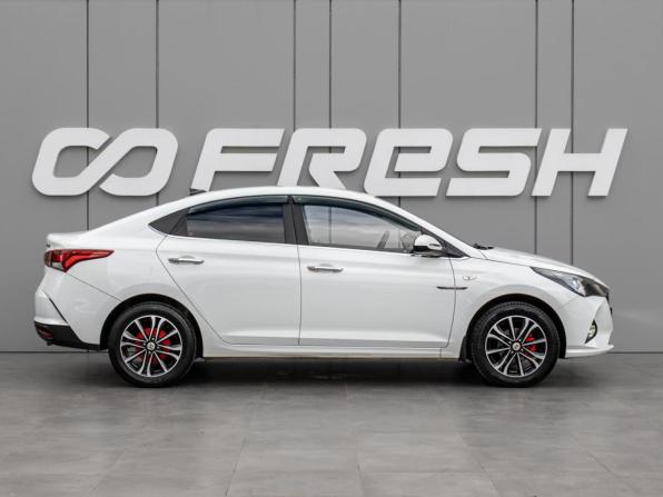 Hyundai Solaris II Рестайлинг с пробегом 2020 года, цена 1 429 000 рублей, 74917 км, седан, Автокод Объявления