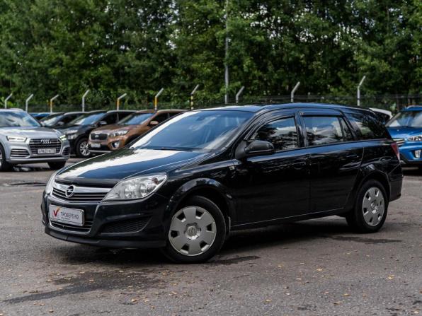 Opel Astra H Рестайлинг с пробегом 2014 года, цена 668 001 рубль, 138654 км, седан, Автокод Объявления