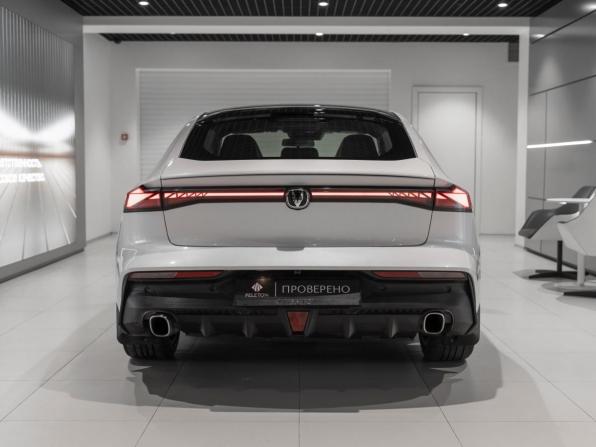 Changan UNI-V I с пробегом 2023 года, цена 2 050 000 рублей, 58519 км, лифтбек, Автокод Объявления