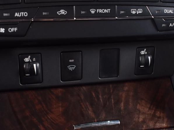 Toyota Camry VII (XV50) Рестайлинг с пробегом 2016 года, цена 2 175 995 рублей, 168528 км, седан, Автокод Объявления