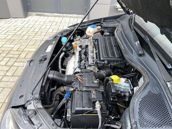 Volkswagen Polo V с пробегом 2012 года, цена 899 000 рублей, 179431 км, седан, Автокод Объявления