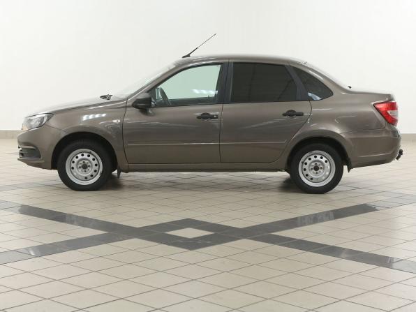 Lada (ВАЗ) Granta I Рестайлинг с пробегом 2019 года, цена 524 000 рублей, 124000 км, седан, Автокод Объявления