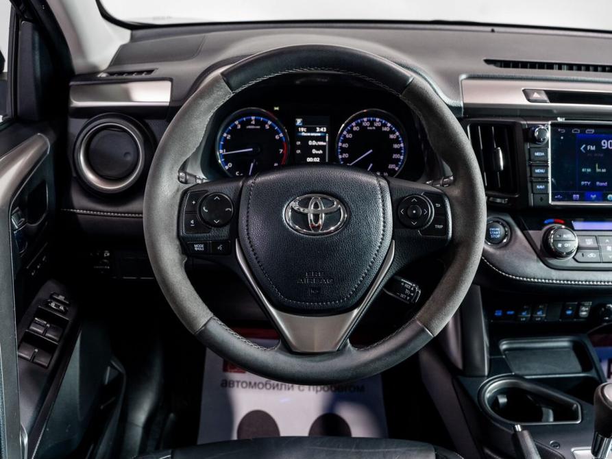 Toyota RAV4 IV (XA40) Рестайлинг Чита  - изображение 8