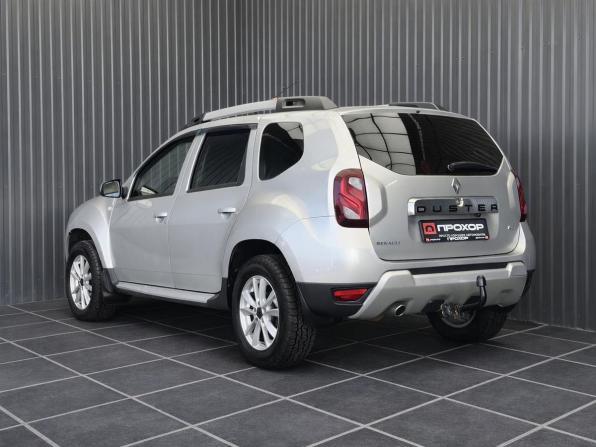 Renault Duster I Рестайлинг с пробегом 2016 года, цена 1 277 000 рублей, 104000 км, внедорожник, Автокод Объявления
