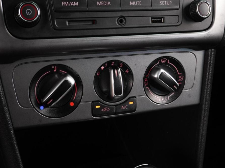 Volkswagen Polo V Рестайлинг Воронеж  - изображение 14