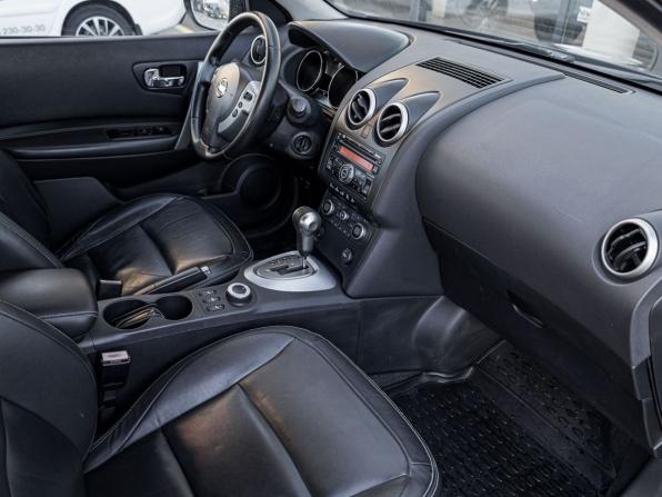 Nissan Qashqai I с пробегом 2008 года, цена 937 000 рублей, 141958 км, внедорожник, Автокод Объявления