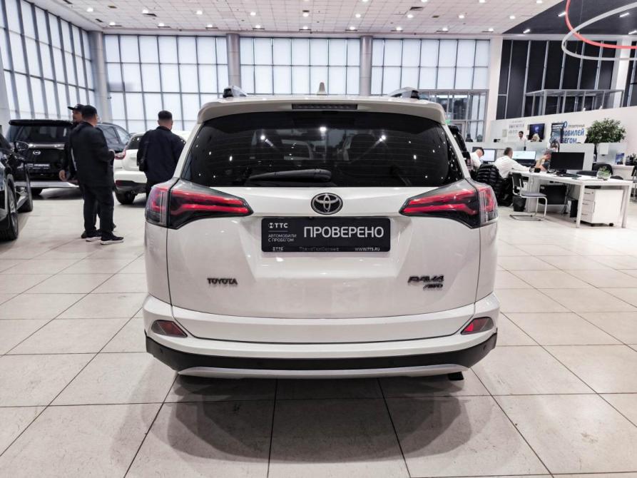 Toyota RAV4 IV (XA40) Рестайлинг Казань  - изображение 7