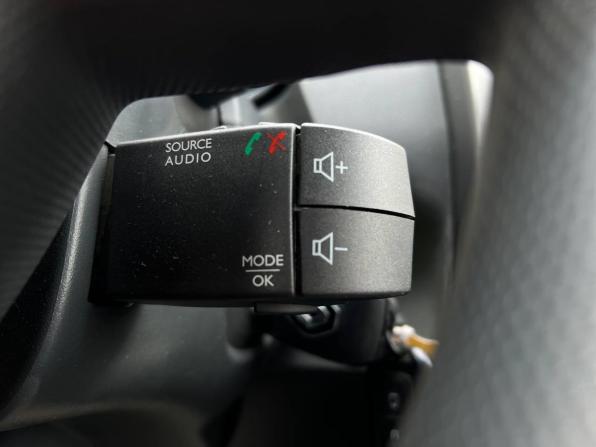 Renault Duster I Рестайлинг с пробегом 2018 года, цена 1 300 000 рублей, 154800 км, внедорожник, Автокод Объявления