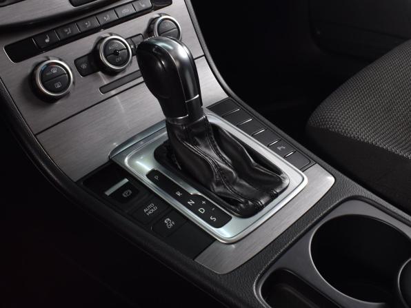 Volkswagen Passat B7 с пробегом 2013 года, цена 1 614 995 рублей, 106633 км, седан, Автокод Объявления
