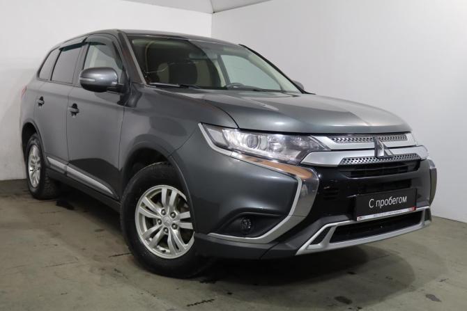 Mitsubishi Outlander III Рестайлинг 3 с пробегом 2019 года, цена 1 919 000 рублей, 105000 км, внедорожник, Автокод Объявления
