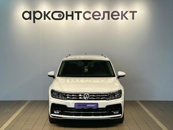 Volkswagen Tiguan II с пробегом 2020 года, цена 2 680 000 рублей, 132200 км, внедорожник, Автокод Объявления