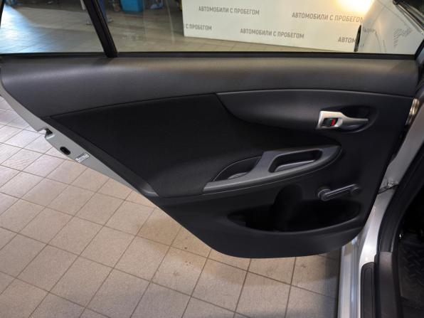 Toyota Corolla X (E140 E150) Рестайлинг с пробегом 2012 года, цена 1 059 000 рублей, 64000 км, седан, Автокод Объявления