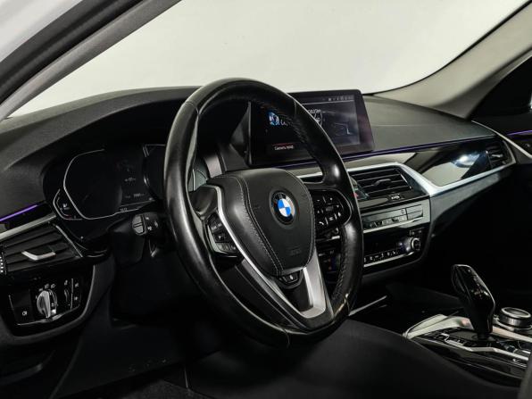 BMW 5 серии VII (G30/G31/G38) Рестайлинг с пробегом 2020 года, цена 3 897 000 рублей, 76550 км, седан, Автокод Объявления