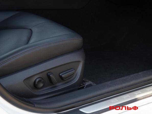 Toyota Camry VIII (XV70) с пробегом 2019 года, цена 2 738 000 рублей, 114463 км, седан, Автокод Объявления