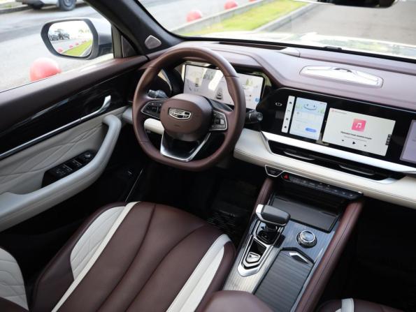 Geely Monjaro I с пробегом 2022 года, цена 2 799 000 рублей, 89778 км, внедорожник, Автокод Объявления