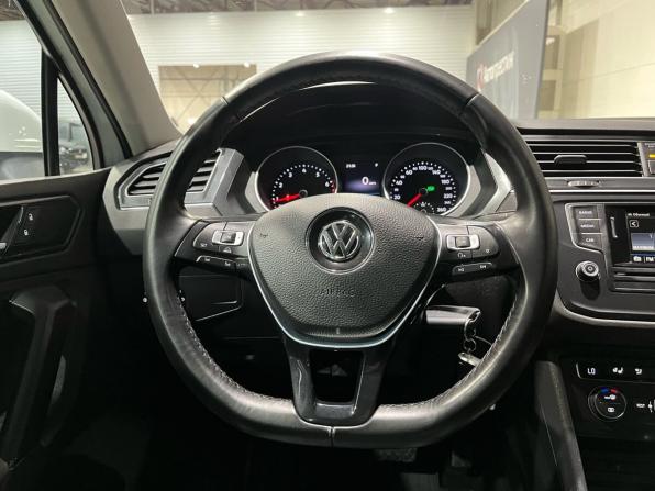 Volkswagen Tiguan II с пробегом 2017 года, цена 2 480 000 рублей, 126841 км, внедорожник, Автокод Объявления