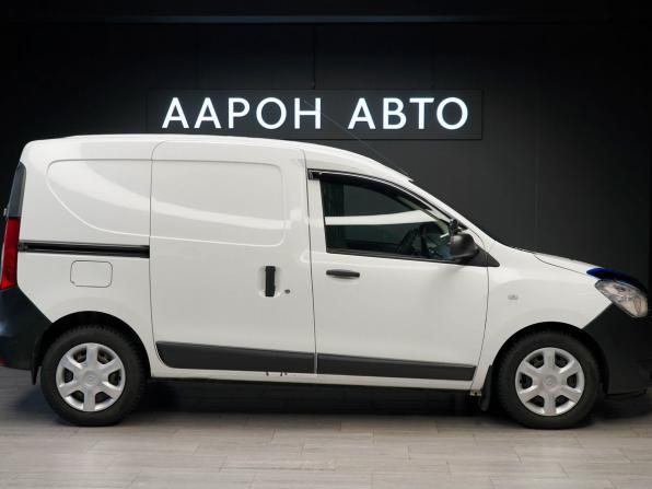 Renault Dokker I с пробегом 2017 года, цена 740 000 рублей, 200259 км, фургон, Автокод Объявления