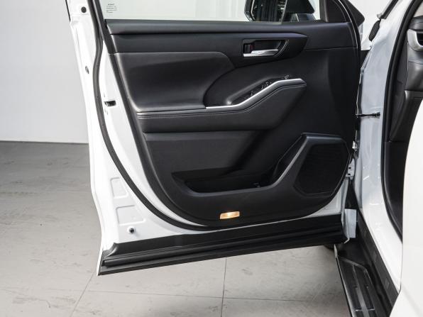 Toyota Highlander IV (XU70) с пробегом 2022 года, цена 6 249 000 рублей, 30685 км, внедорожник, Автокод Объявления