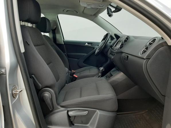 Volkswagen Tiguan I Рестайлинг с пробегом 2015 года, цена 1 590 000 рублей, 134281 км, внедорожник, Автокод Объявления